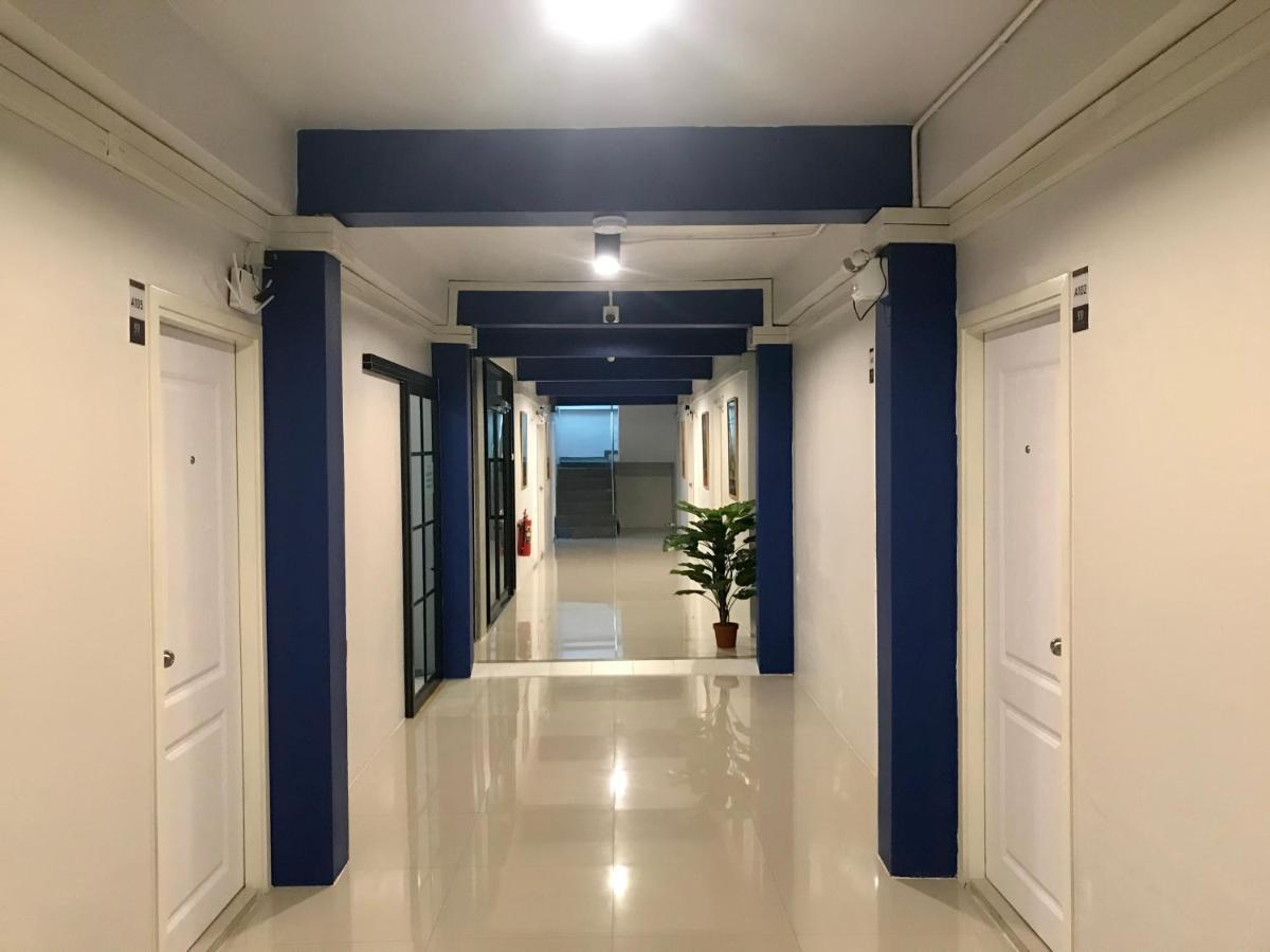 9Ty Hotel Bangkok Dış mekan fotoğraf