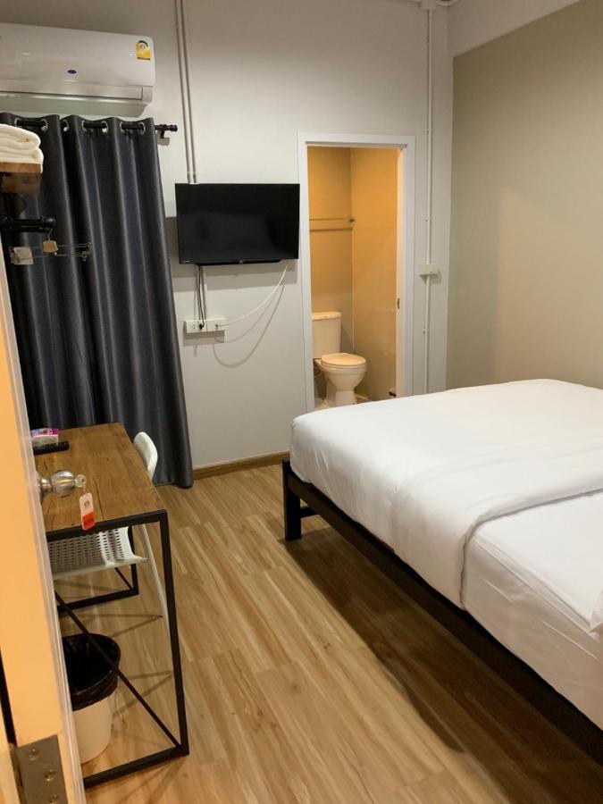 9Ty Hotel Bangkok Dış mekan fotoğraf